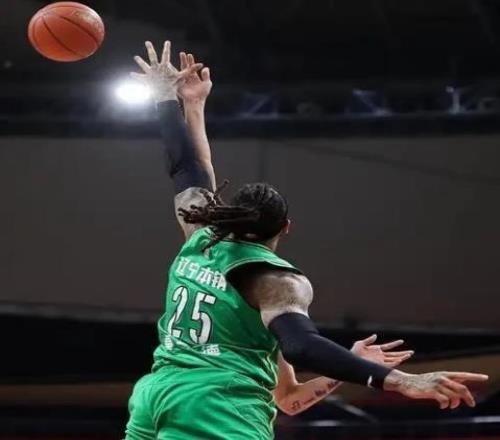 东契奇,助领航,克莱三分开,欧博,OUBO,Abg,欧博官网,欧博体育官网,欧博体育下载,欧博APP